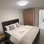 White House Paradise Διαμέρισμα Bihać