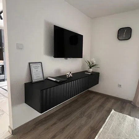 White House Paradise Bihać