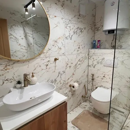 White House Paradise Apartman
